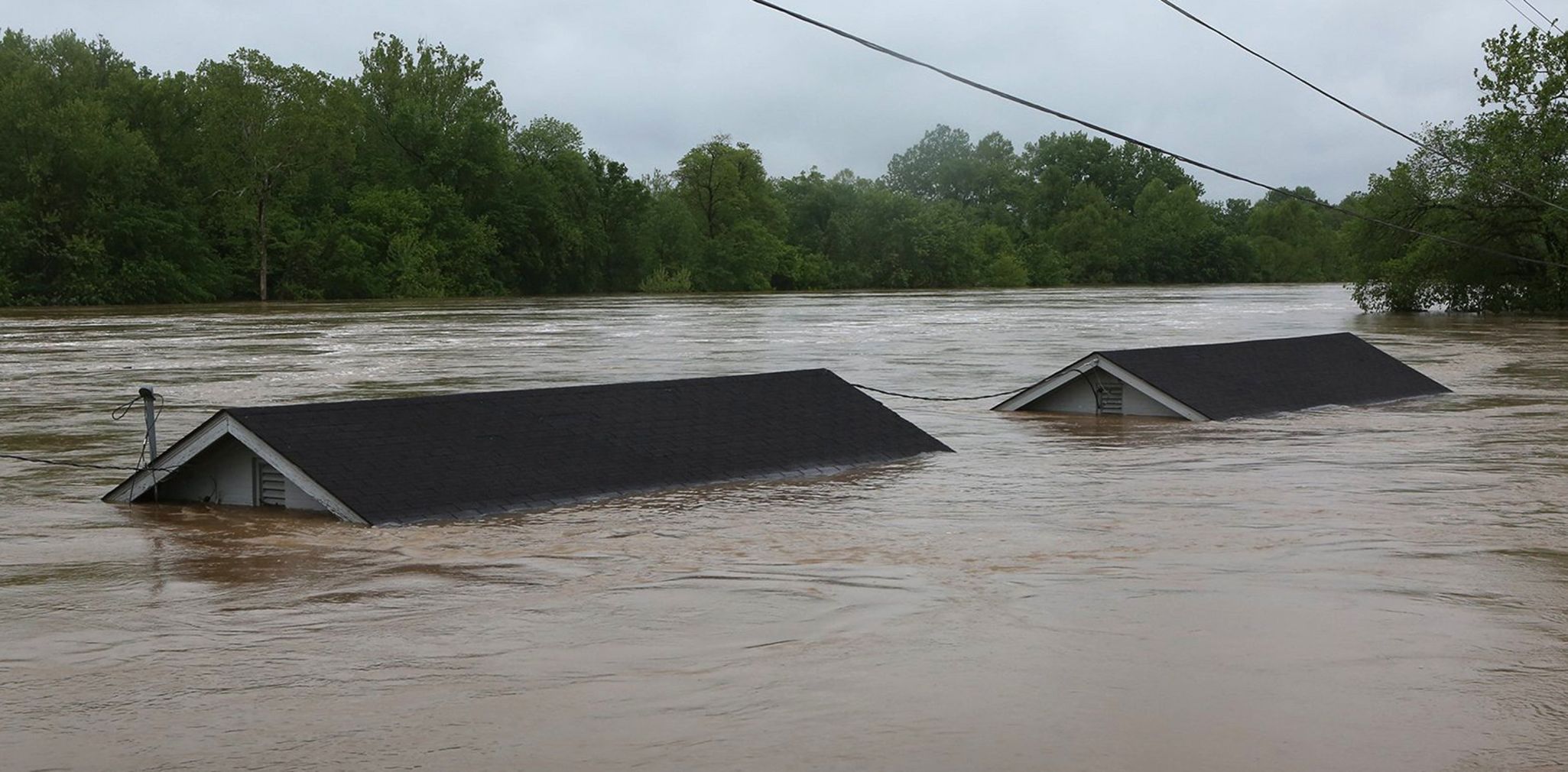The rising Meramec causes many headaches in Fenton